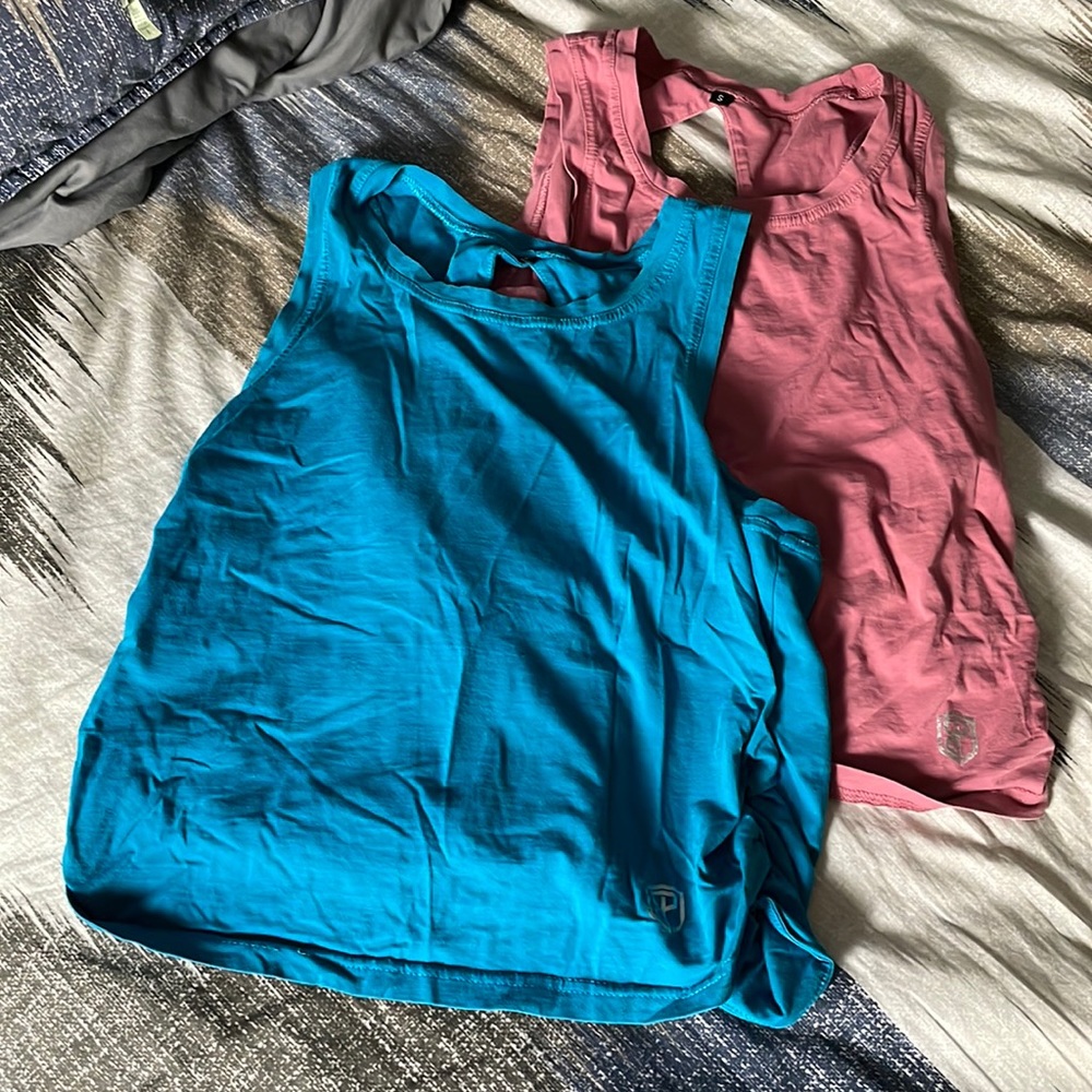 Born Primitve tank top bundle